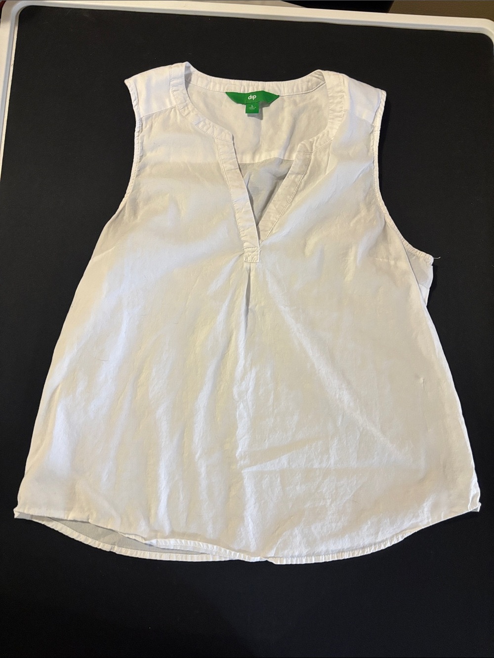 dip White Sleeveless V-Neck Tank Top